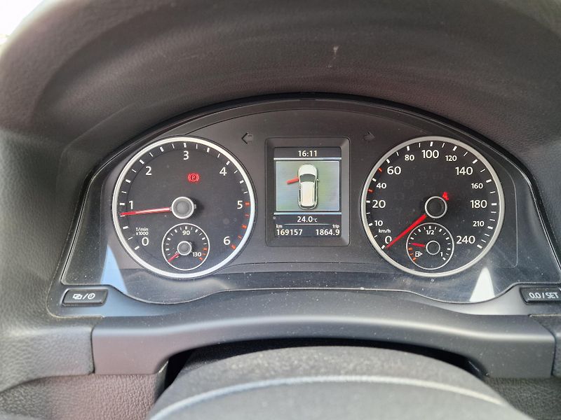 Volkswagen Tiguan 2,0TDI 103KW SPORT&STYLE  TAŽN - fotka 14 z 19