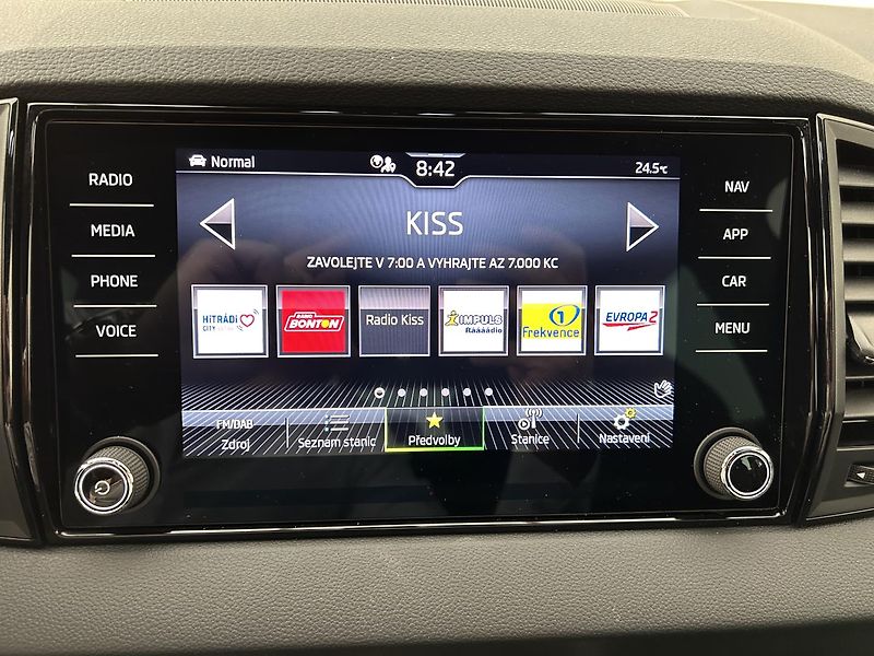 Škoda Karoq 2.0 TDI 4x4 SportLine - fotka 13 z 28