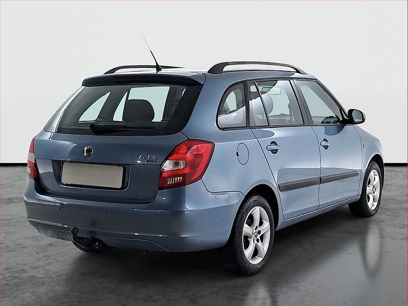 Škoda Fabia (2009) 1.9 TDI, Tempomat - fotka 5 z 19