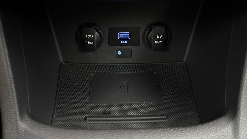Hyundai i30 1.0 T-GDI Smart Kombi - fotka 22 z 26