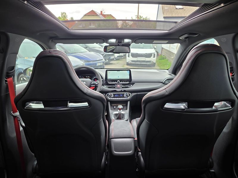 Hyundai i30 2.0-N-206kw-LIMIT EDICE 25ks - fotka 3 z 40