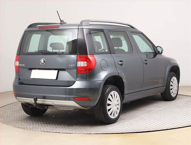 Škoda Yeti (2014) Ambition 1.2 TSI, Automat, ČR - fotka 5 z 16