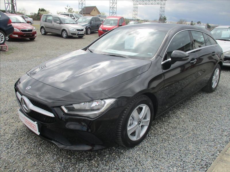 Mercedes-Benz CLA 1,5 180D, digiklima,servis, - fotka 3 z 51