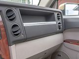 Jeep Commander (2007) ČR 3.0CRD 160KW – 7sedadel - náhled 35