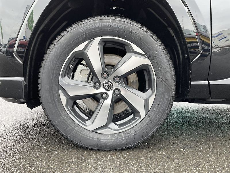 Toyota RAV4 2.5 Plug-in Hybrid ODBĚR 10/26 - fotka 34 z 34
