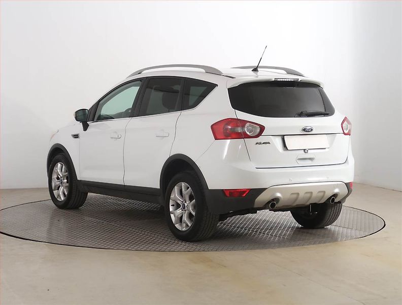 Ford Kuga (2012) 2.0 TDCi, 4X4, Automat - fotka 4 z 18