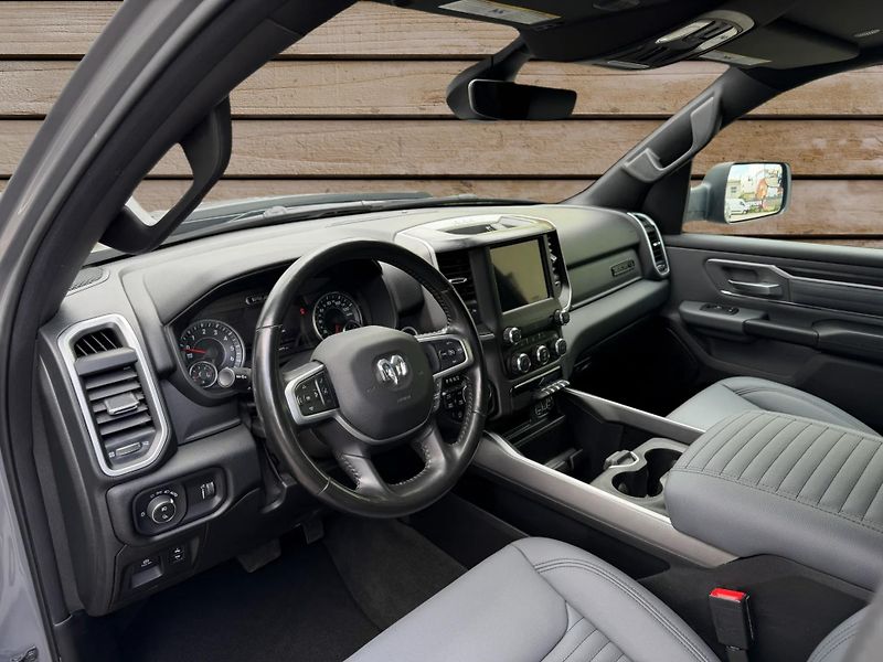 Dodge RAM (2021) +HEMI+LOOK2026+DESTROYER GREY+ - fotka 14 z 22