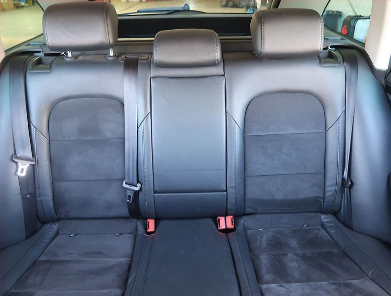 Škoda Superb (2014) 2.0 TDI, Automat, Navi, Xenony - fotka 10 z 21