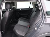 Volkswagen Passat 2,0 TDI 140kW Alltrack 4M DSG - náhled 13