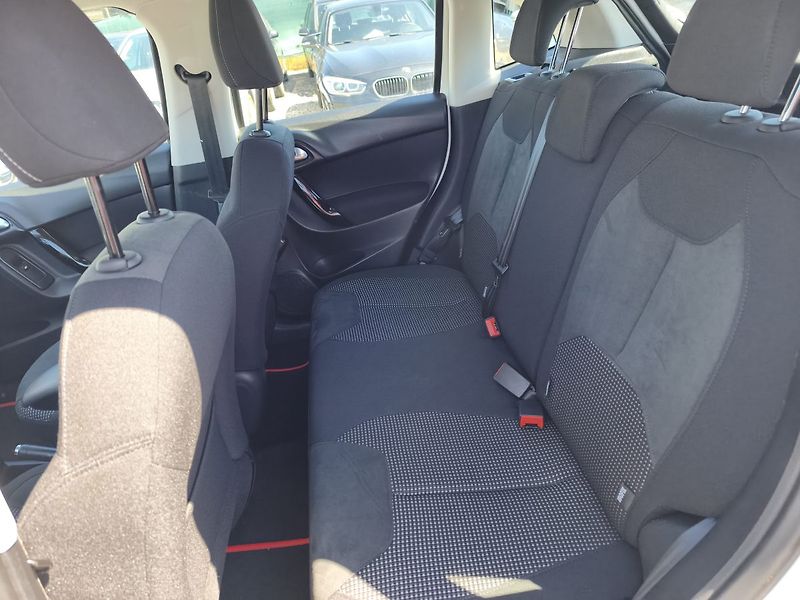 Citroën C3 (2013) - fotka 2 z 34