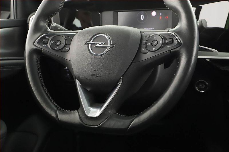 Opel Mokka (2024) Elegance 1.2 Turbo - fotka 15 z 16