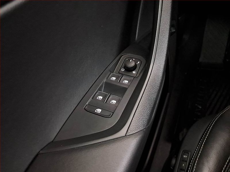 Škoda Kodiaq (2017) 2.0 TDI - fotka 32 z 32