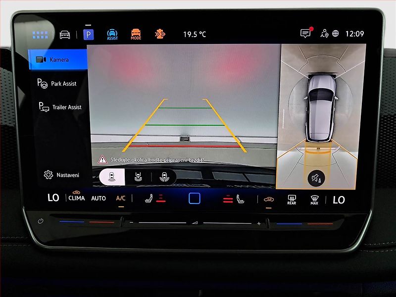 Volkswagen Tiguan (2025) 1.5 eHybrid - fotka 17 z 22