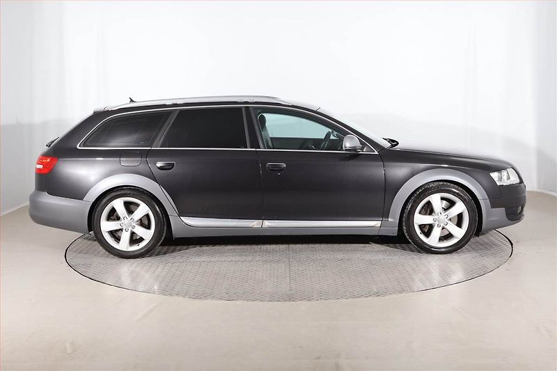 Audi A6 Allroad (2010) 3.0 TDI, 4X4, Automat, Navi - fotka 6 z 29