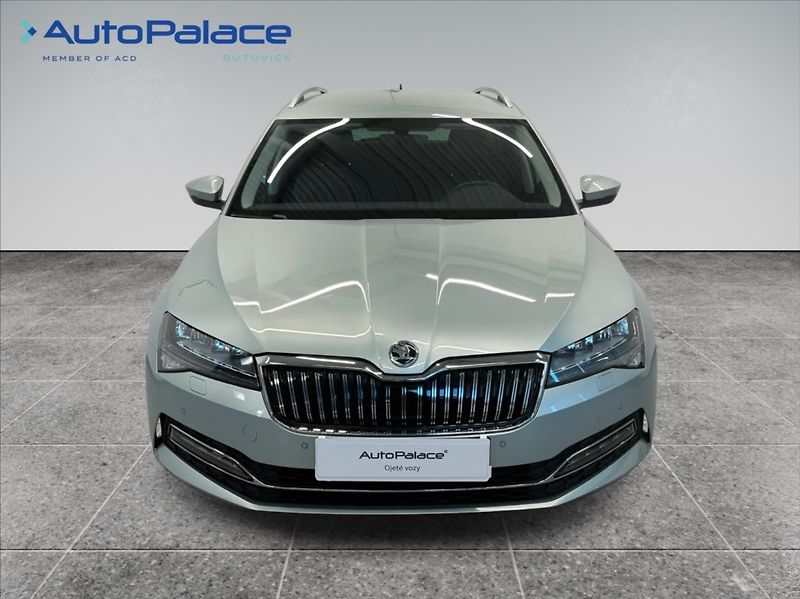 Škoda Superb 2,0 TDI STYLE DSG FL - fotka 2 z 19