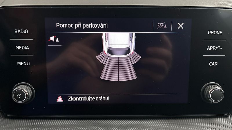 Škoda Fabia 1.0 TSI Style - fotka 12 z 23