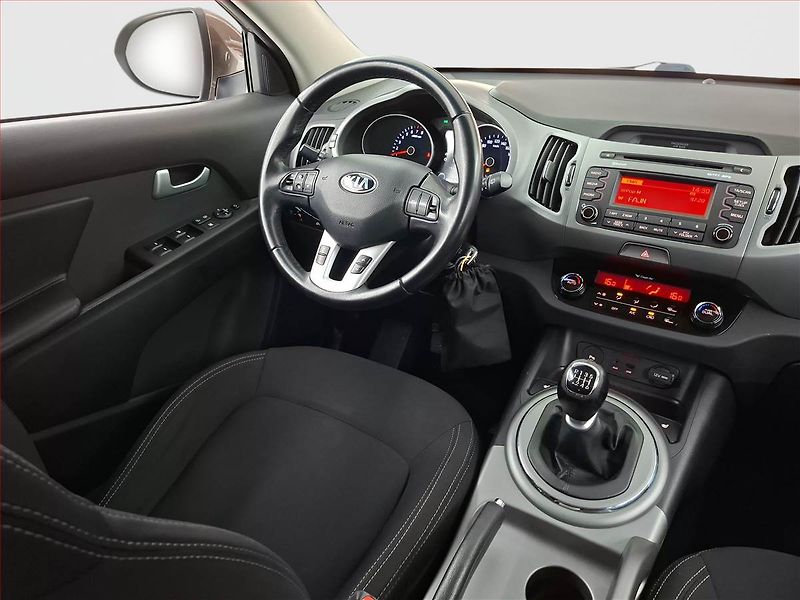 Kia Sportage (2015) 1.6 GDI, Serv.kniha, Tempomat - fotka 7 z 18