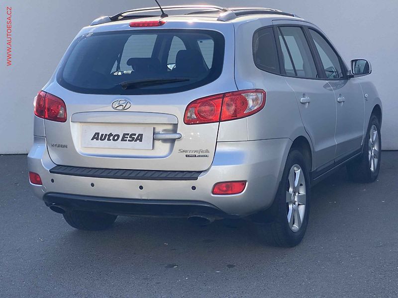 Hyundai Santa Fe (2007) 2.2CRDi 4x4, ČR, AC. STK4/28 - fotka 4 z 16
