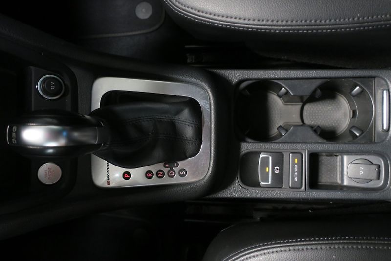 Volkswagen Sharan (2016) 2.0 TDI 135kW 4M Highline DSG - fotka 29 z 50