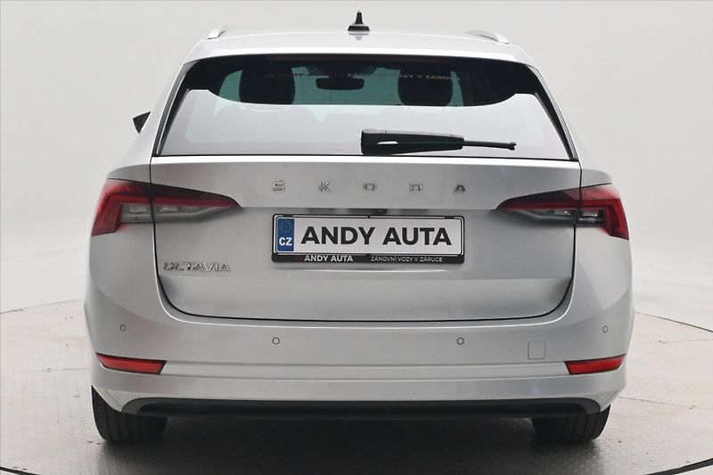 Škoda Octavia 2,0 TDI 110 kW DSG Style Záruk - fotka 6 z 30