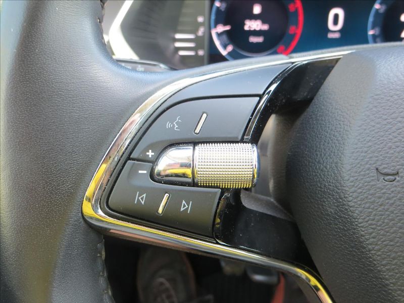 Škoda Octavia 2,0 TDI 85kW Ambition ČR - fotka 19 z 24