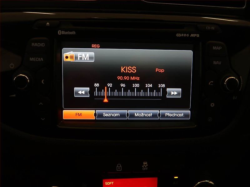 Kia Ceed (2014) 1.6 GDI, Navi, Tempomat - fotka 12 z 14