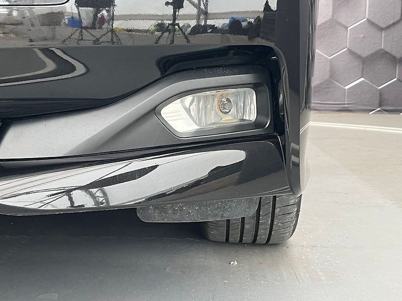 Nissan Leaf N-Connecta, 110 kW, 40kWh - fotka 46 z 72