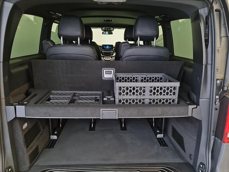 Mercedes-Benz Třídy V 300 d AVANTGARDE AIRMATIC - fotka 23 z 25