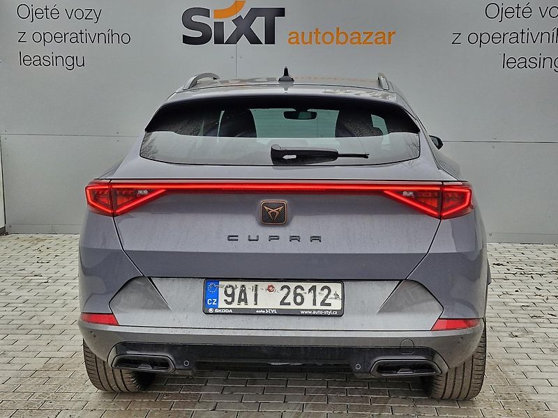 Cupra Formentor  2,0 TSI (140 kW) 4x4 AUT - fotka 6 z 10