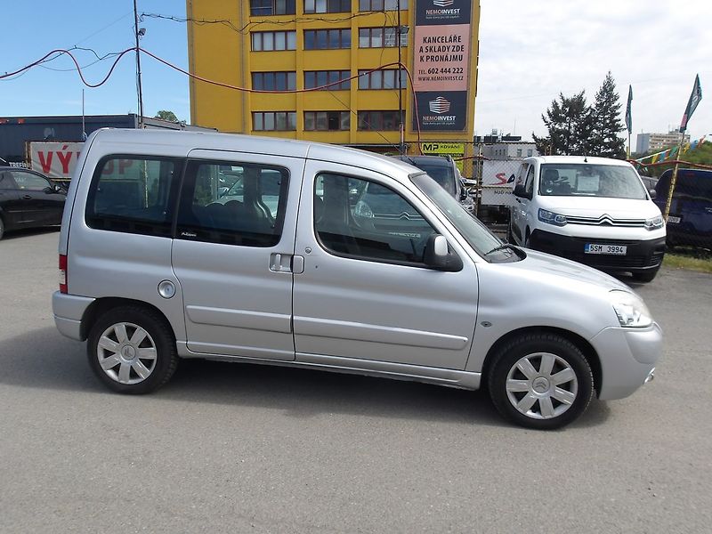 Peugeot Partner 1,6HDi 2xŠOUPAČKY - fotka 8 z 29