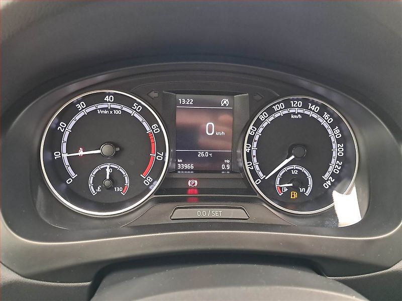 Škoda Rapid (2019) Ambition Plus 1.0 TSI - fotka 11 z 17