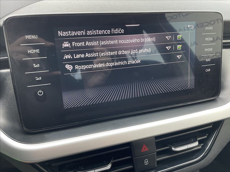 Škoda Scala 1,0 TSI 81kw,DSG,Navi,virtual, - fotka 16 z 29