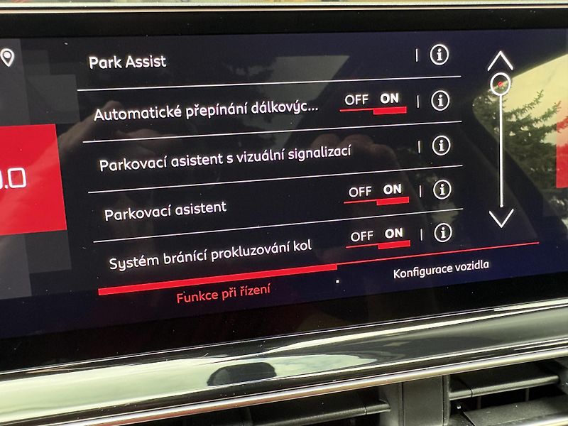 Citroën C5 Aircross (2024) 1.2 PT 100kW  MAX.MOŽNÁ VÝBAVA - fotka 31 z 37