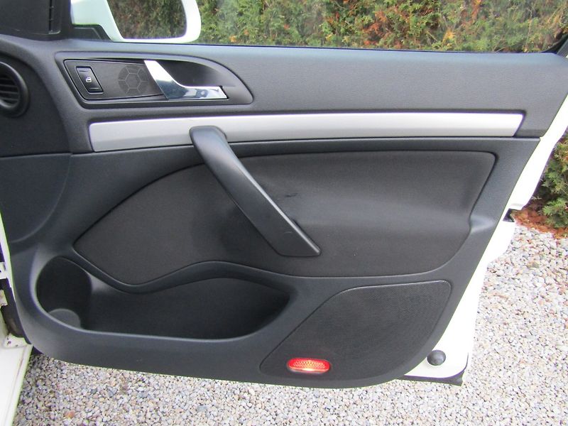 Škoda Octavia (2009) 2.0 TDI 103kW 4X4 - fotka 25 z 36