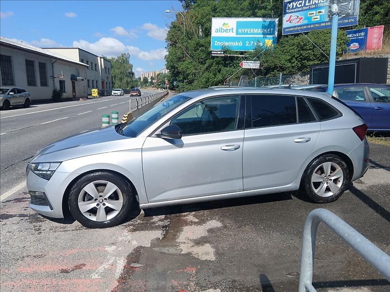 Škoda Scala 1,0 TSi  Cool Plus - fotka 6 z 21