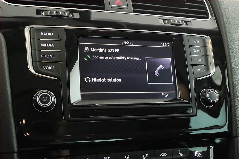 Volkswagen Golf (2014) 1.2 TSI, Navi, Tempomat - fotka 16 z 18