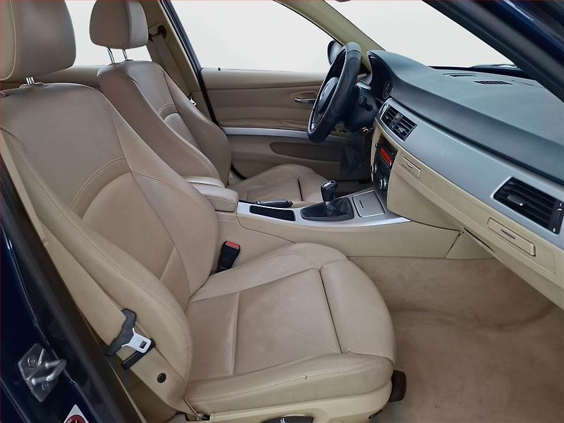 Škoda Superb (2015) Ambition 2.0 TDI, Automat - fotka 7 z 19