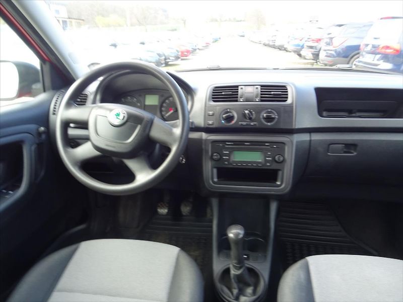 Škoda Fabia 1,2 TSI - fotka 18 z 27