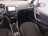 Peugeot 2008 (2016) Active 1.2 PureTech, ČR,1.maj - náhled 8
