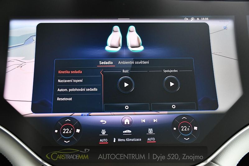 Mercedes-Benz EQS 580 4M HYPERSCREEN K360° 1M - fotka 43 z 59