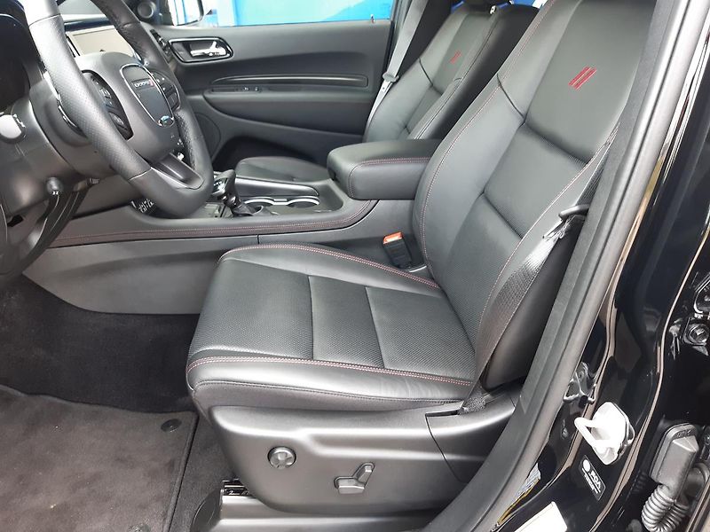 Dodge Durango (2026) 5,7 V8 HEMI  R/T 4x4 - fotka 26 z 48