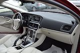 Volvo V40 (2016) 2.0i T2 90kw INSCRIPTION MANUÁ - náhled 35