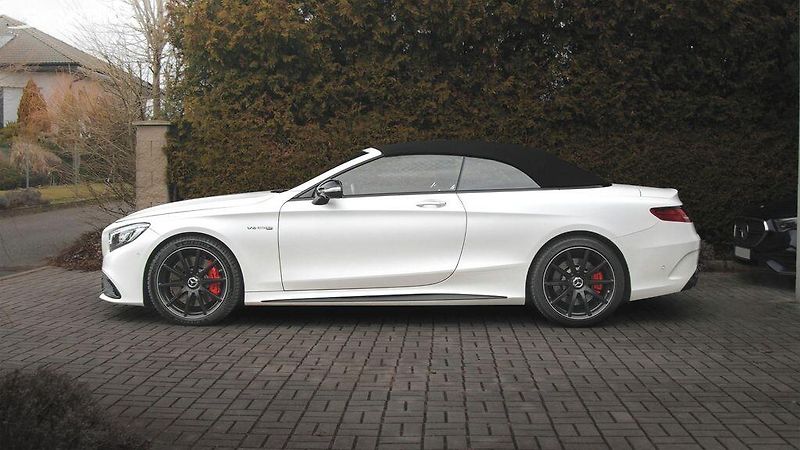 Mercedes-Benz Třídy S S63 AMG 4MATIC cabrio 585 PS - fotka 8 z 48