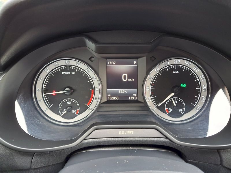 Škoda Octavia (2019) Style DSG 2,0TDi 110kW - fotka 16 z 31