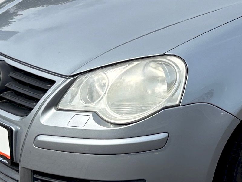 Volkswagen Polo (2008) A04 COMFO 44 2V M5F - fotka 10 z 27