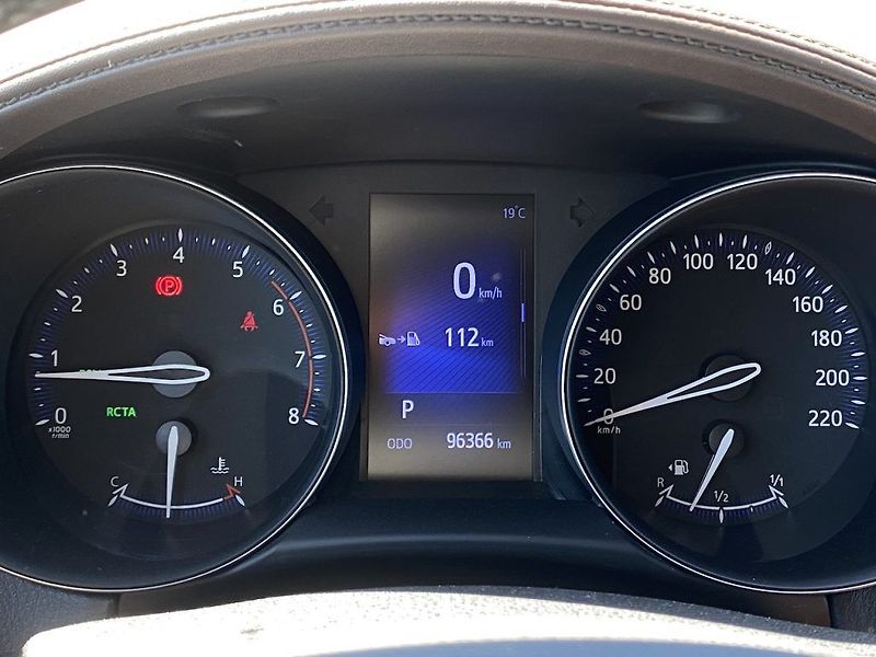 Toyota C-HR 1.2iT, ČR-1m, Executive, 4x4 - fotka 12 z 17