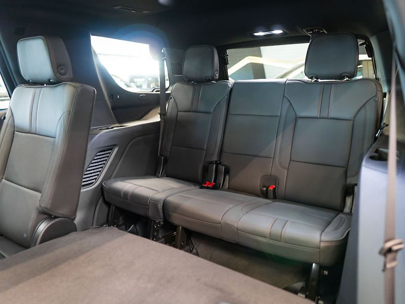 Chevrolet Tahoe (2026) 6.2 V8 4WD RST, 8 míst - fotka 35 z 41