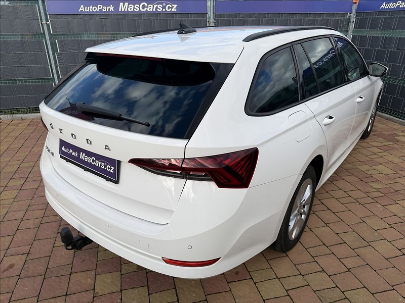 Škoda Octavia IV 2.0 TDI Ambition/Virtual/Fu - fotka 6 z 28