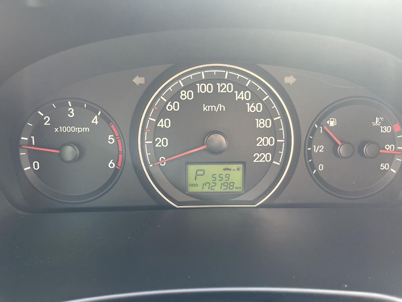 Hyundai H 1 (2015) - fotka 2 z 7