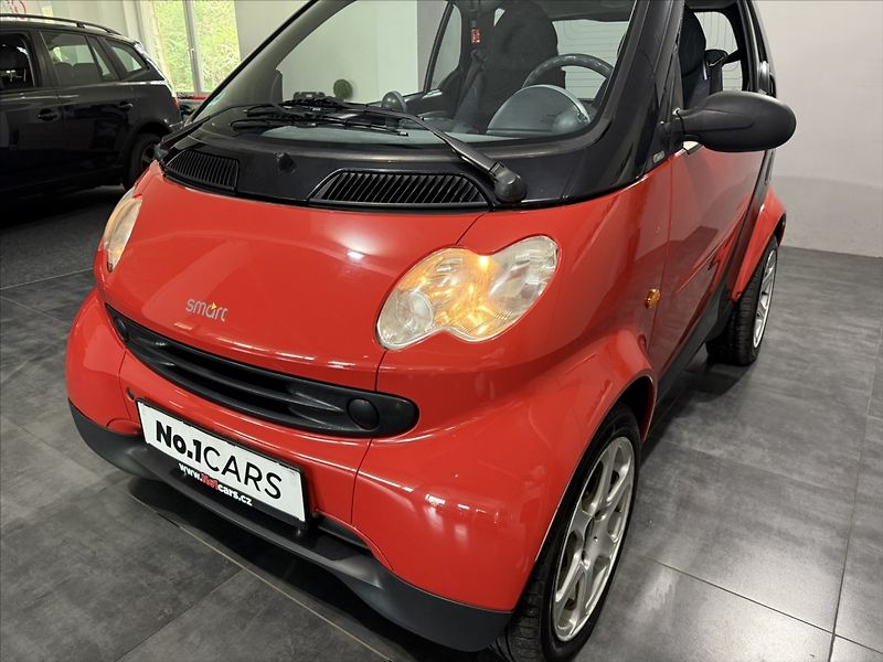 Smart Fortwo 0,6   i PURE ALU TOP STAV - fotka 25 z 29